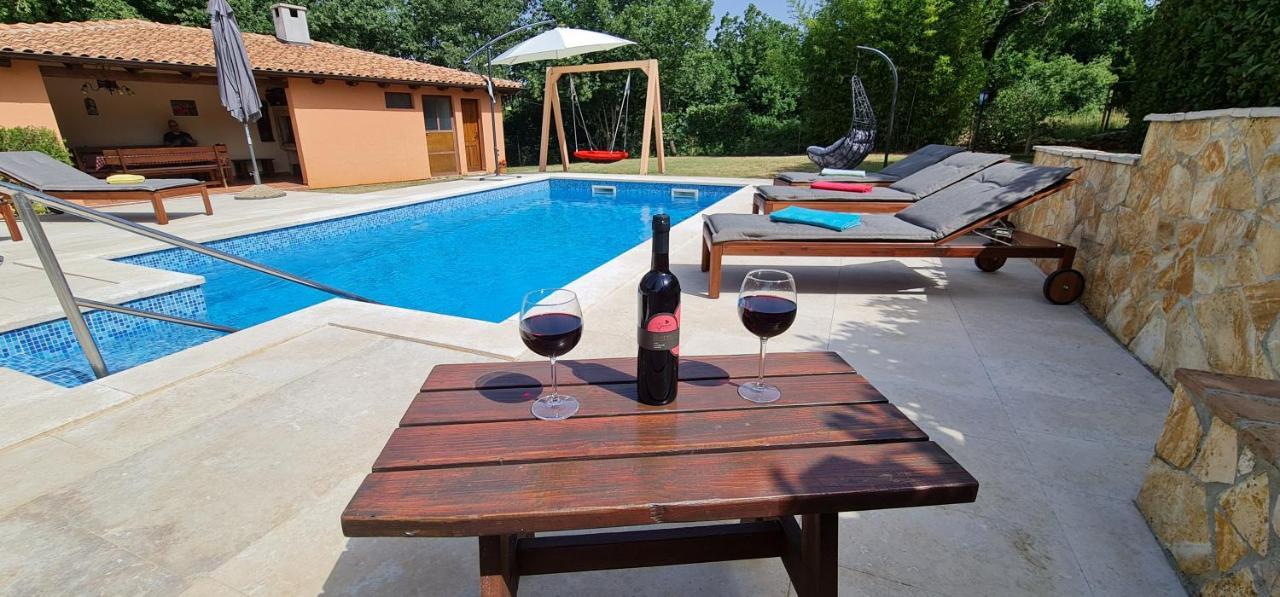 Sunny Garden Villa With Pool Loborika ภายนอก รูปภาพ
