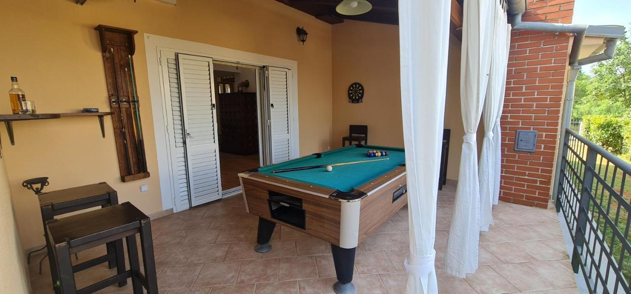Sunny Garden Villa With Pool Loborika ภายนอก รูปภาพ